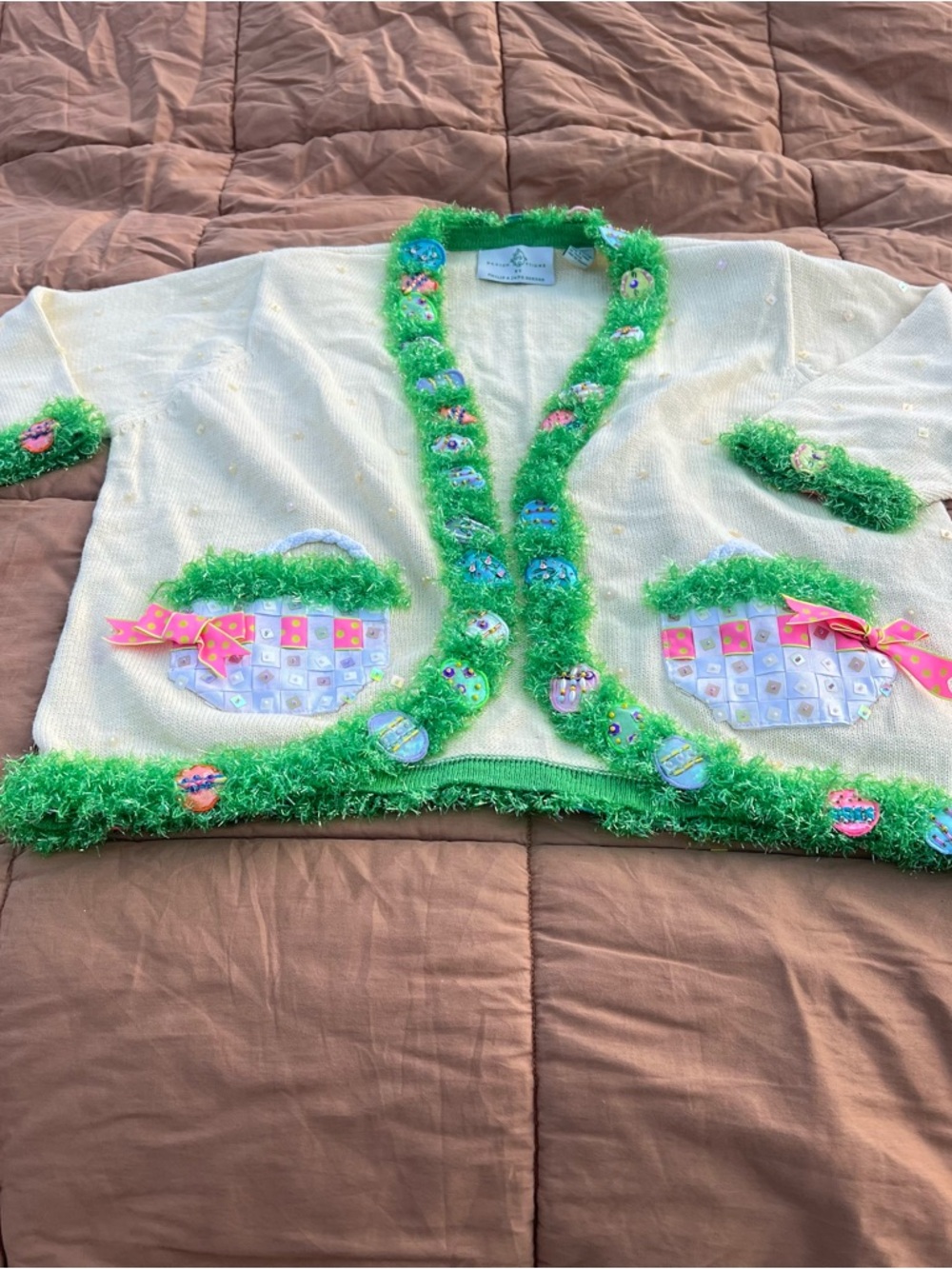 Design Options By Philip Jane Gordon L Sweater Easter Eggs Basket Grass Spring